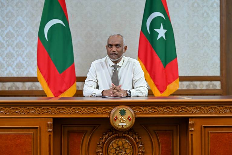 ރައީސުލްޖުމްހޫރިއްޔާއަކު ނޫސްވެރިންނާ މުޚާތަބު ކުރައްވަންވާނީ ކިހިނެއް؟